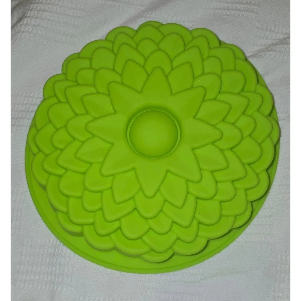 Silicone Baking Mold Set Mermaid Tail Rose Sunflower Dahlia Mini Bundt Cups